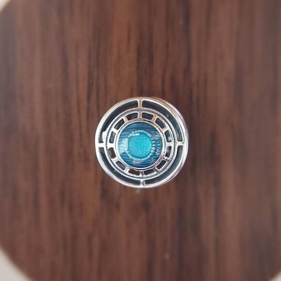925 Silver Iron Man Arc Reactor Marvel The Avengers Charm - Picture 1 of 6